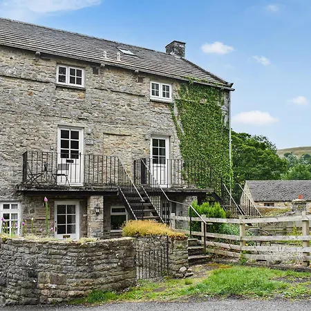1 The Old Corn Mill