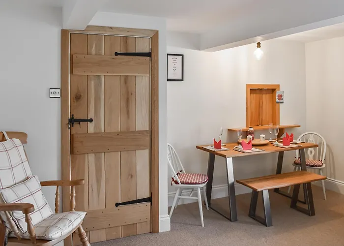 1 The Old Corn Mill * West Burton